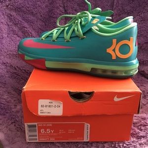 Nike KD VI